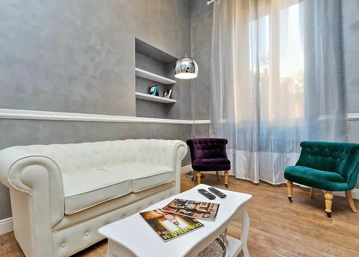Luxury Apartment Sabina 50 Mt From Trevi Fountain