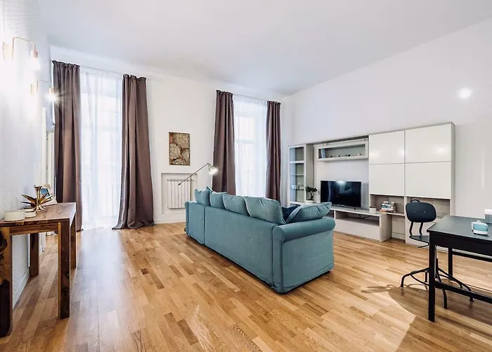 Pantheon Elegance Apartment