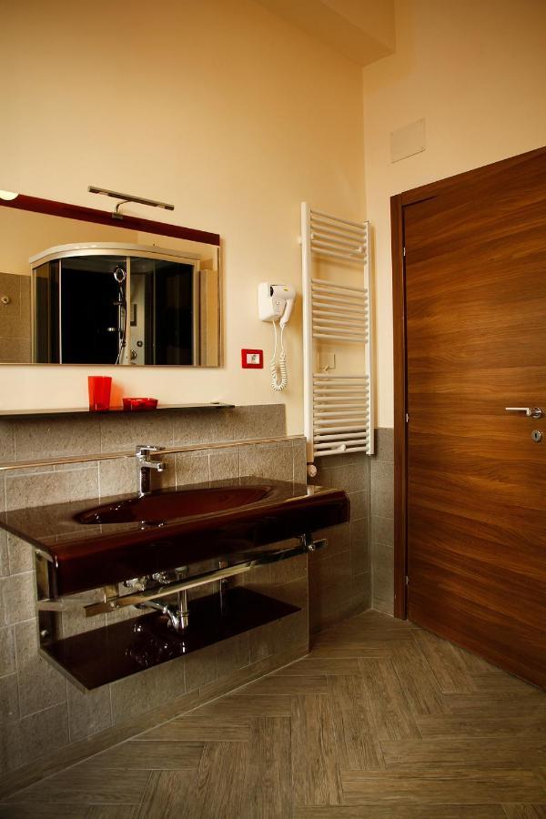 Cola Di Rienzo Guest house Rome