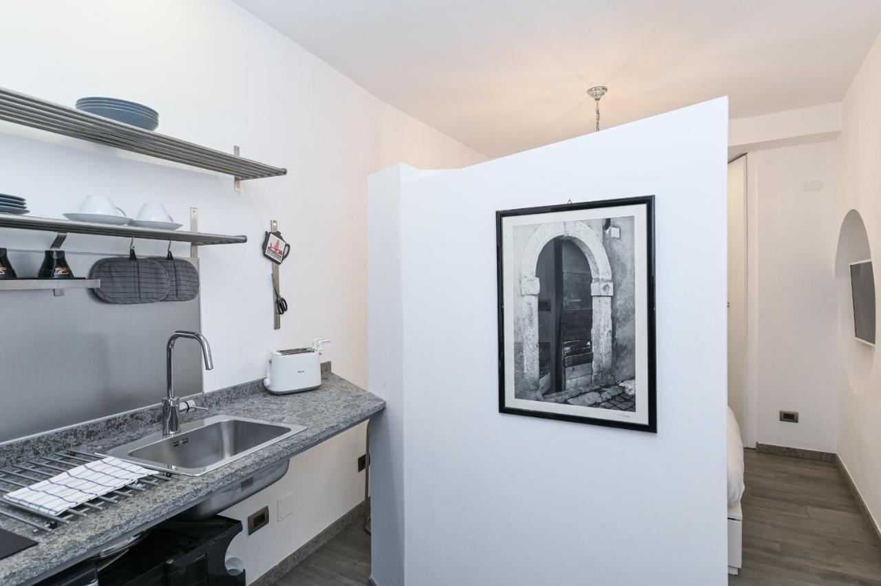 The Essential Trastevere Design Apartment *
