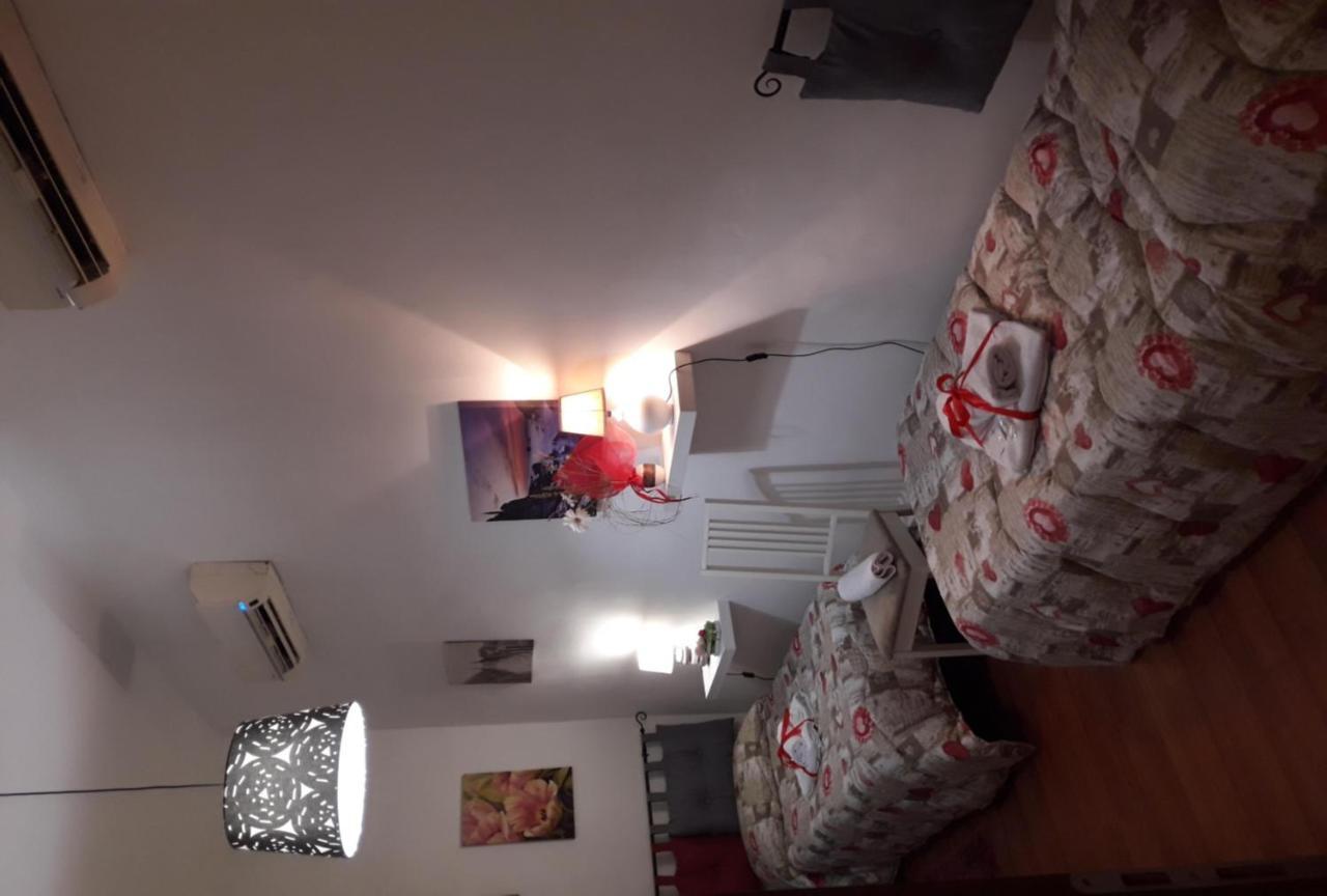 Vesta Domus Guest house