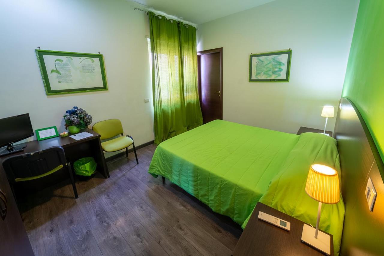 Guest house Difronte Ai Musei Vaticani 3*
