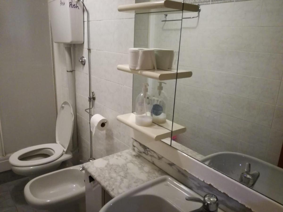 Bed & Breakfast Blue Whale Rome