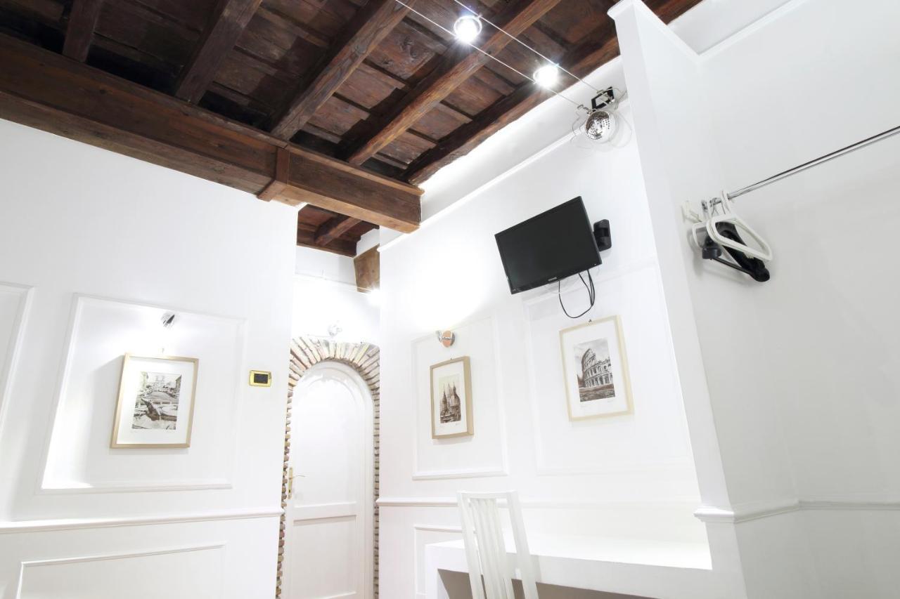 Domus Ester 2* Rome