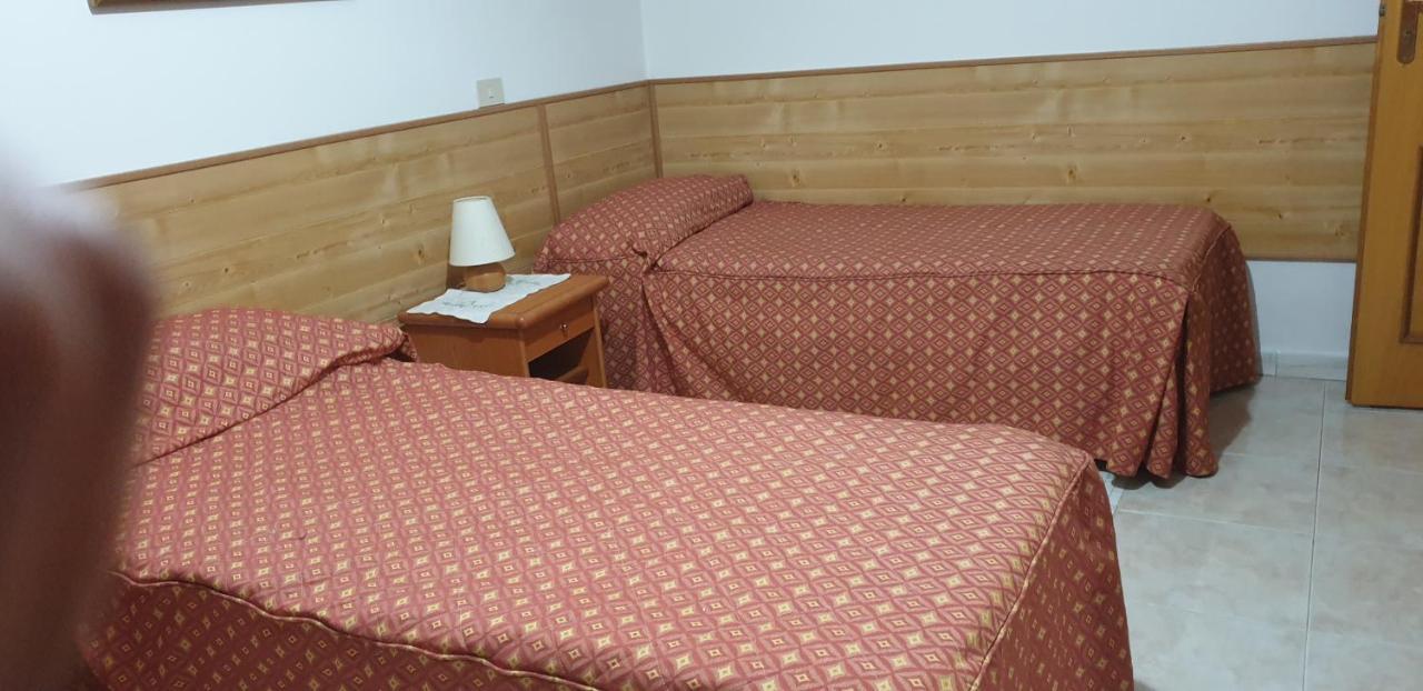 Ostello Volturnoguesthouse2 Roma