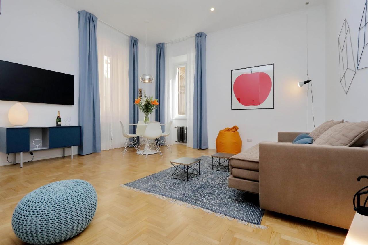 Propaganda Apartment *