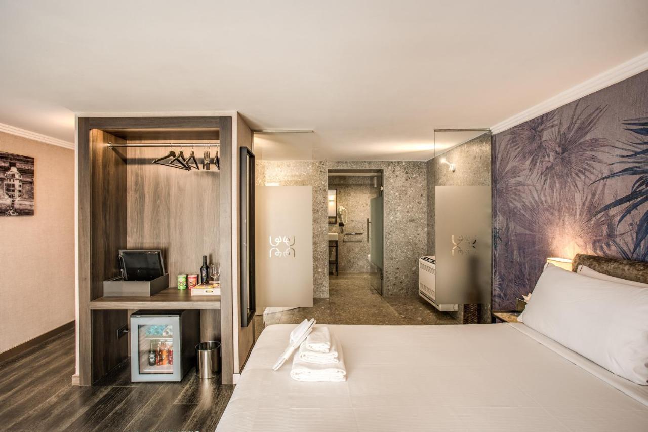 Pax Guest house *