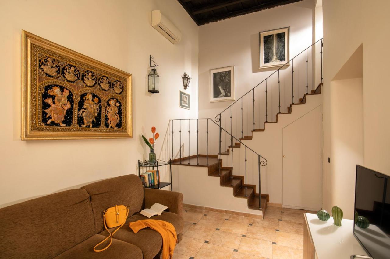 Cappellari Interno 4 - Campo De' Fiori Roma