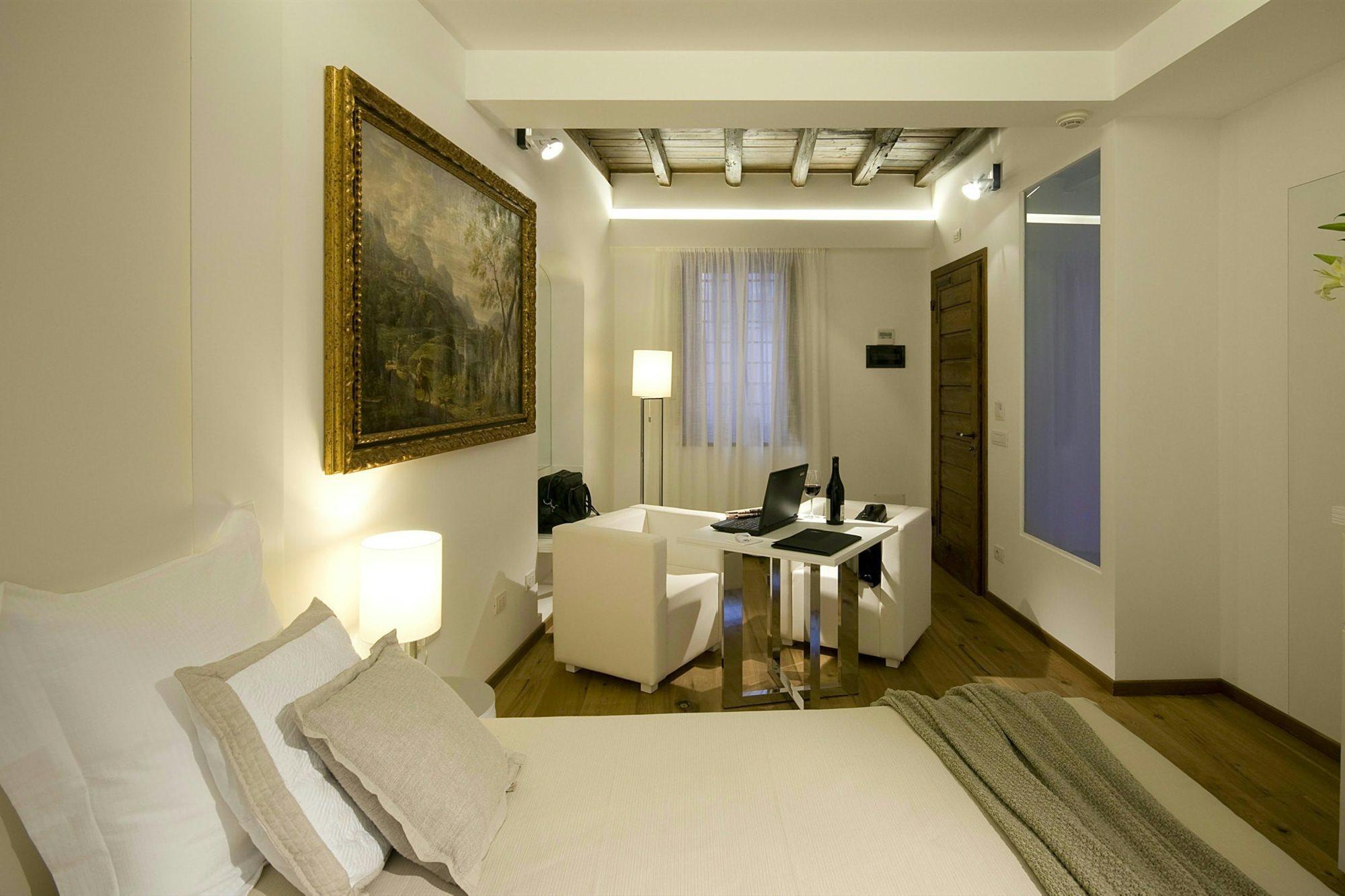 Gigli D'oro 3*