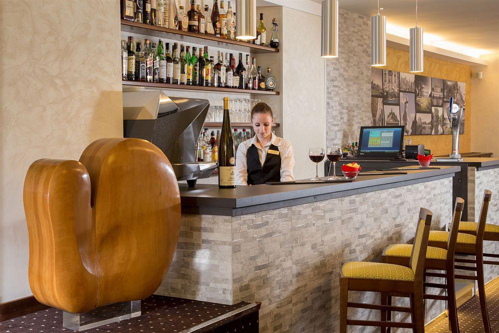 Oxford Hotel Rome