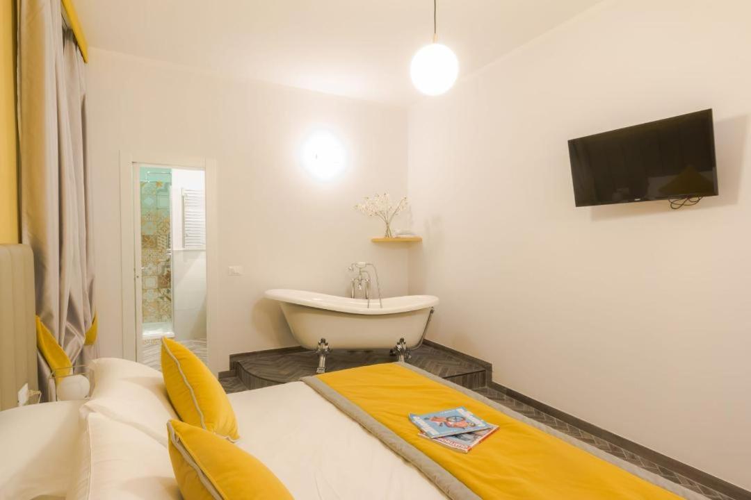 Frattina Ff Italian Guest house 2*