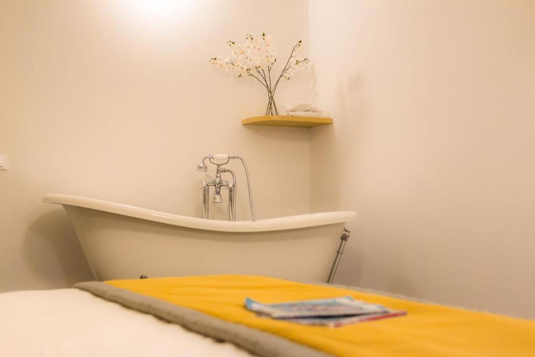 Guest house Frattina Ff Italian Rome