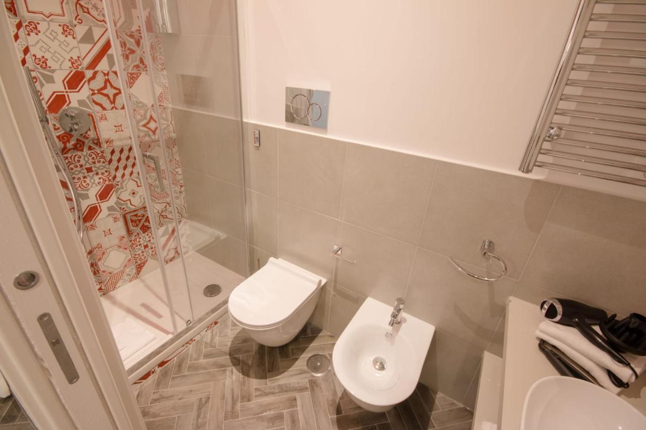 Frattina Ff Italian Guest house