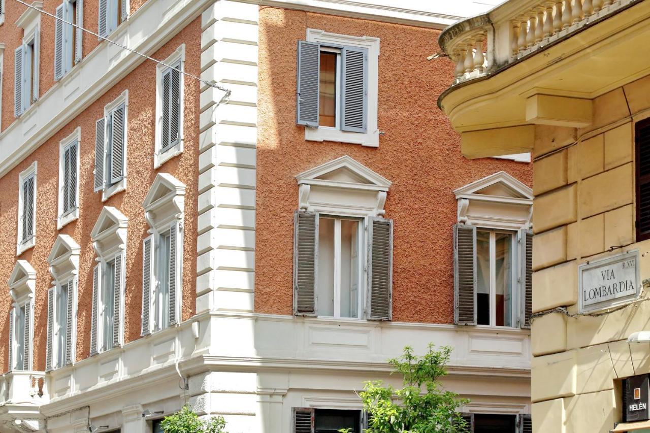 Trevi Diamond Luxury Suites & Jacuzzi Affittacamere *