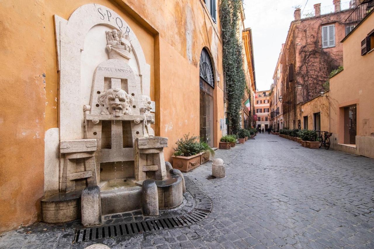 Apartment Luxury Piazza Di Spagna Escape With Private Rome