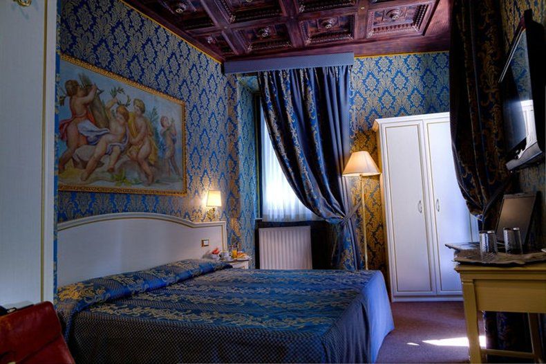 Residenza Canova Tadolini - 4* Rome