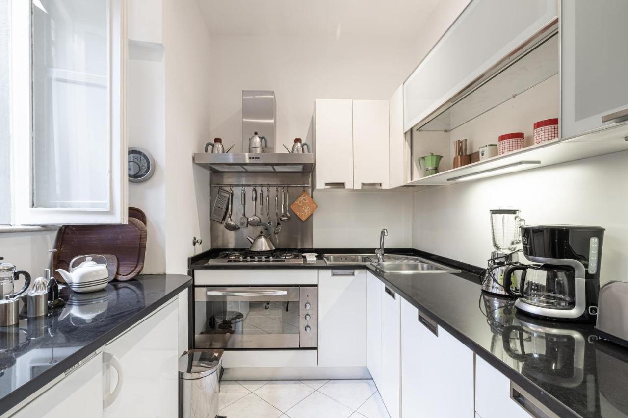 Apartment Roman Holiday For 6 By Piazza Navona *