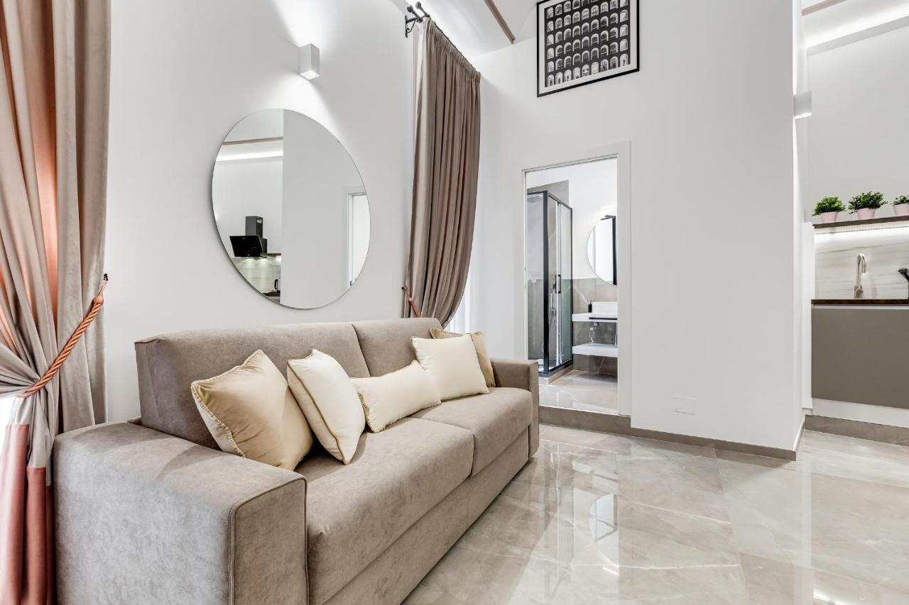 Unoseitre - Luxury & Apartment Rome