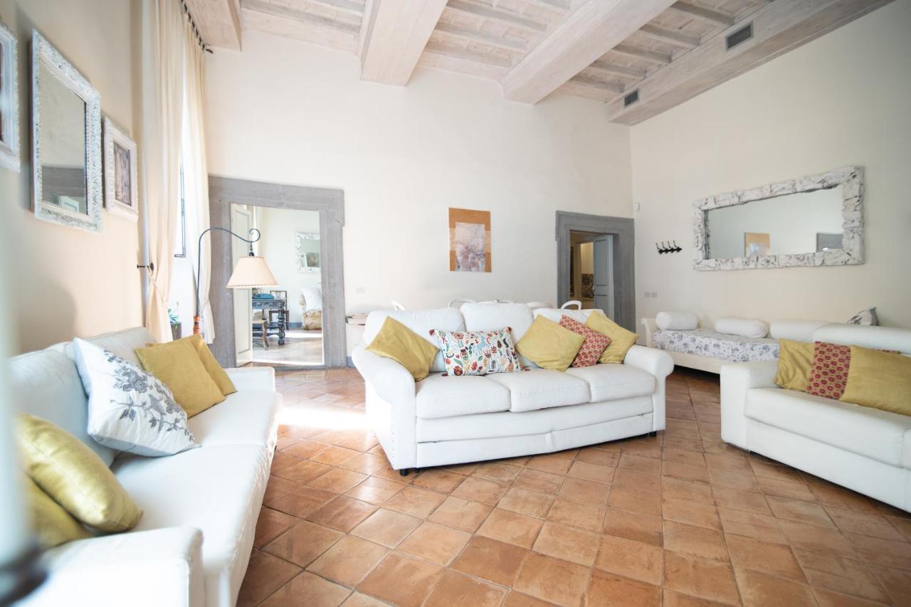Apartment Luxury Piazza Navona Escape 11 Rome