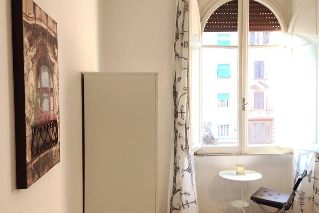 Apartment In The Center Of Rome