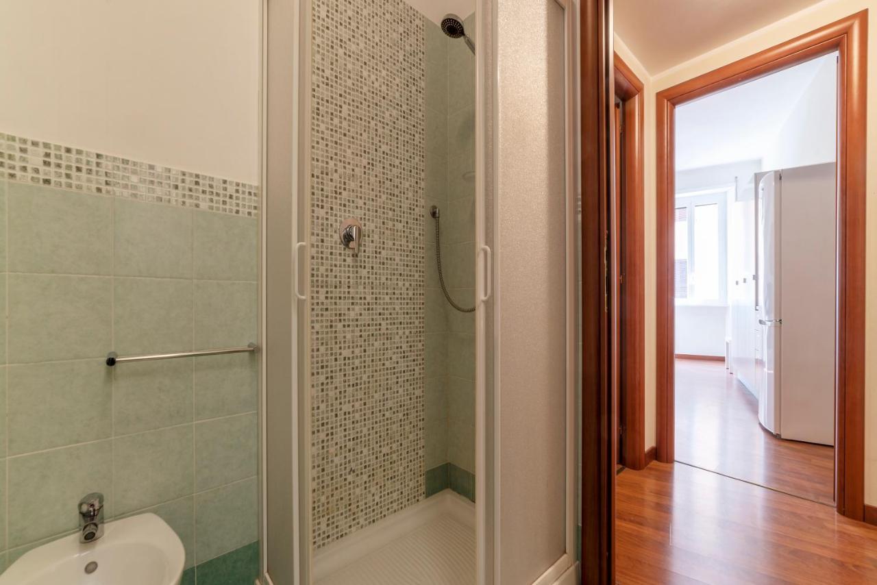 Apartment Piazza Re Di *