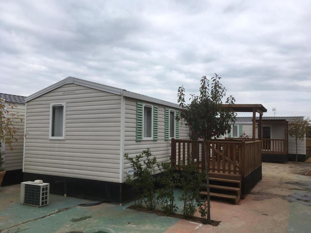 Happy Camp Mobile Homes In Real Village * Rome