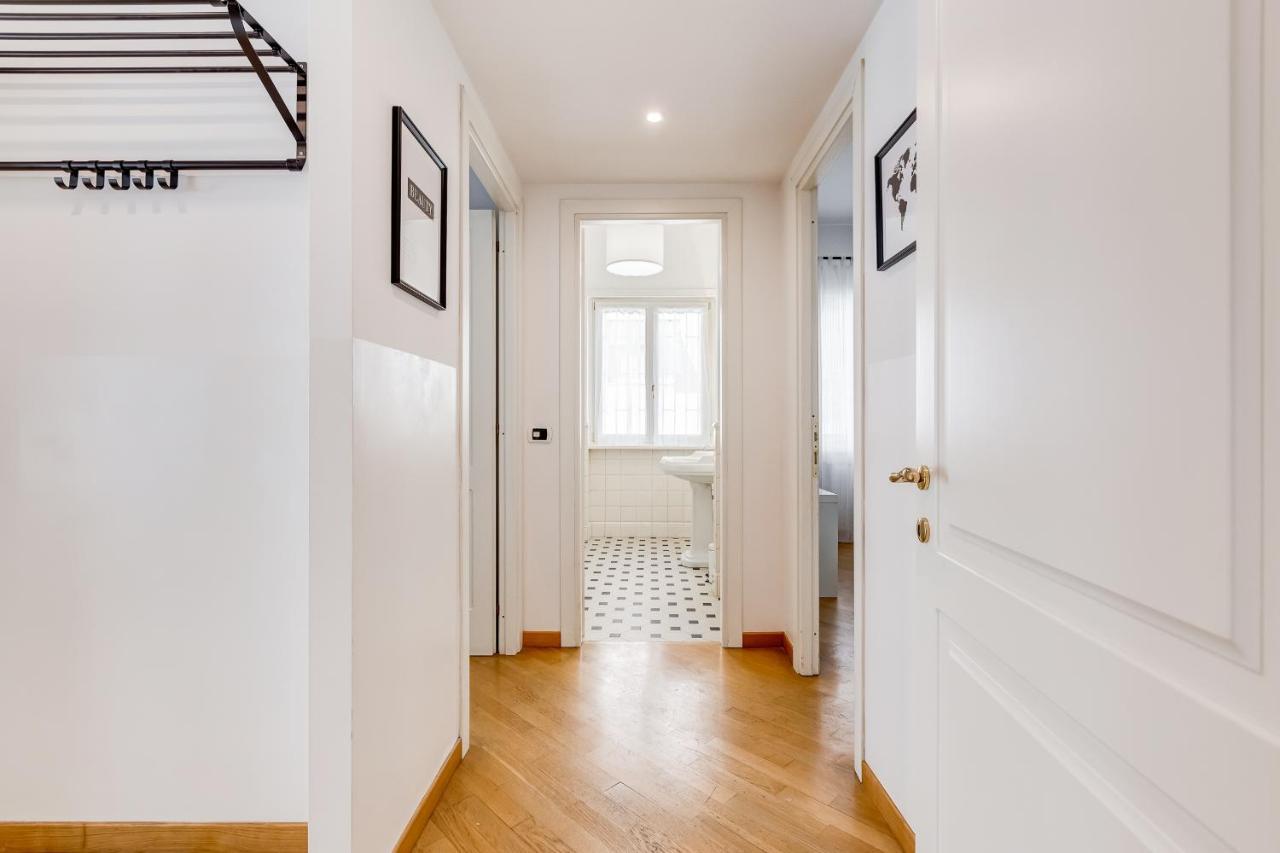 Apartment Bmga L Incredible 3bdr With Balcony In Center *