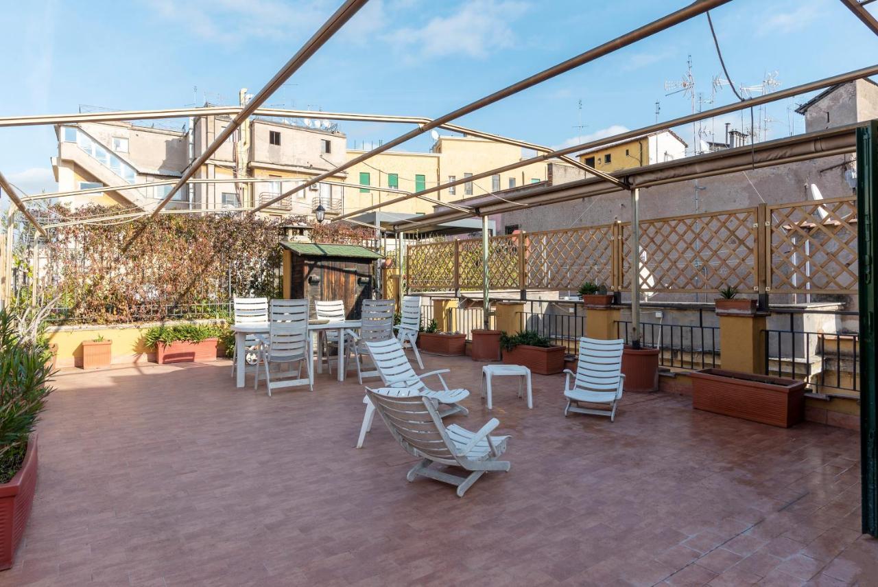 A Borgo Pio Con Ampio Terrazzo! Apartment Rome