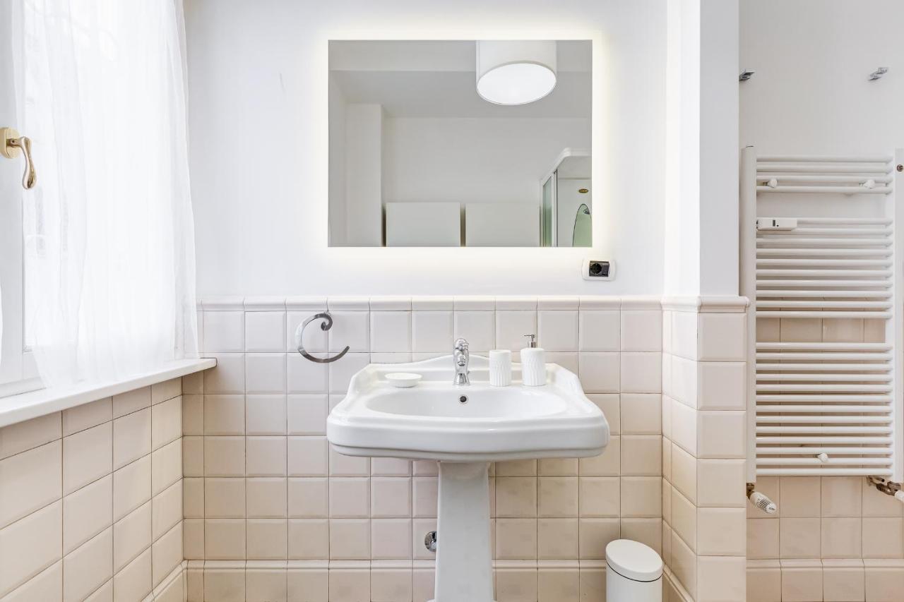 Bmga L Incredible 3bdr With Balcony In Center Appartamento *