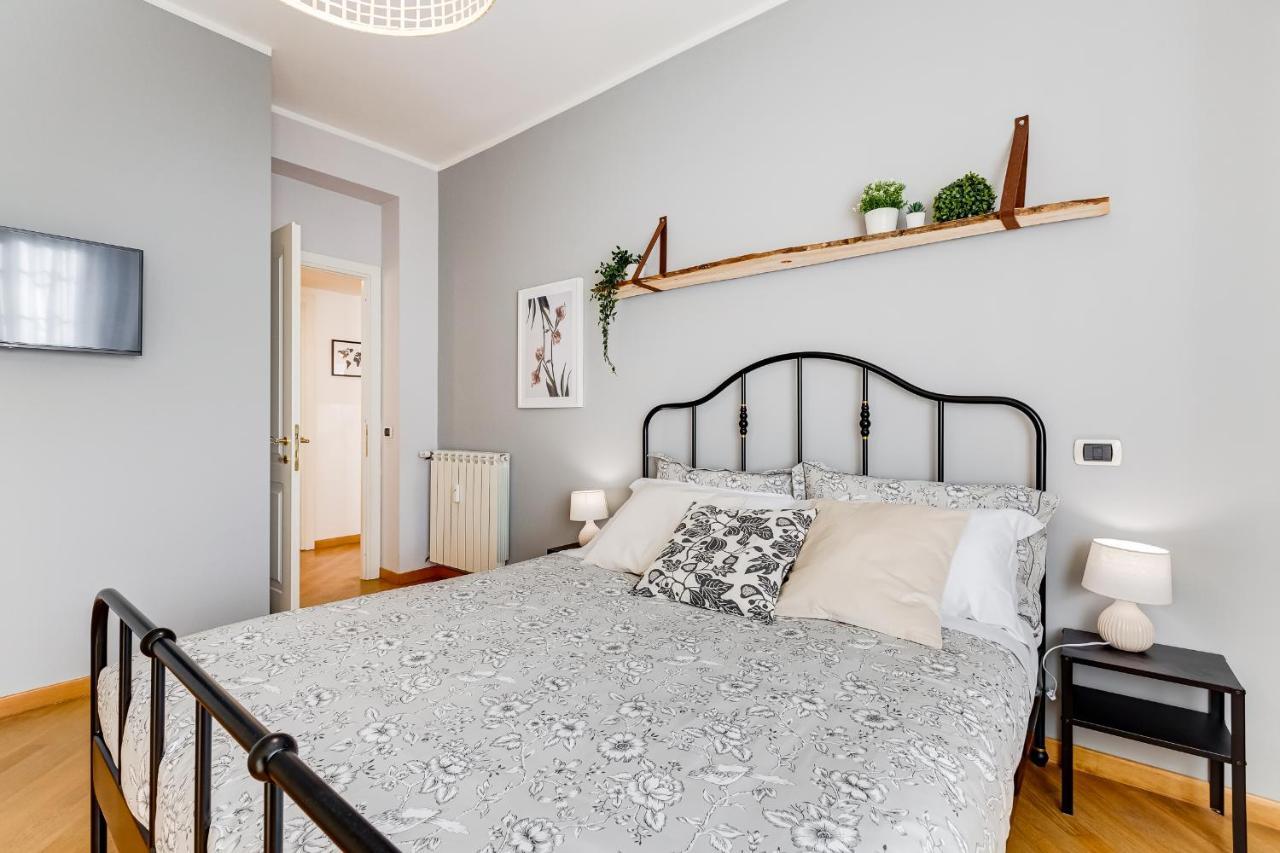 Bmga L Incredible 3bdr With Balcony In Center Apartment