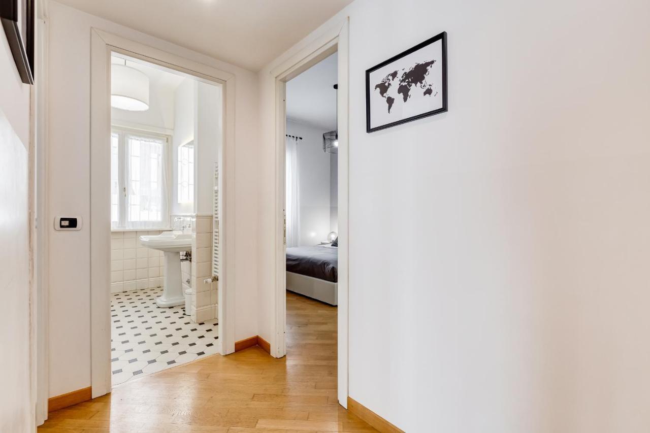 Bmga L Incredible 3bdr With Balcony In Center Apartment *
