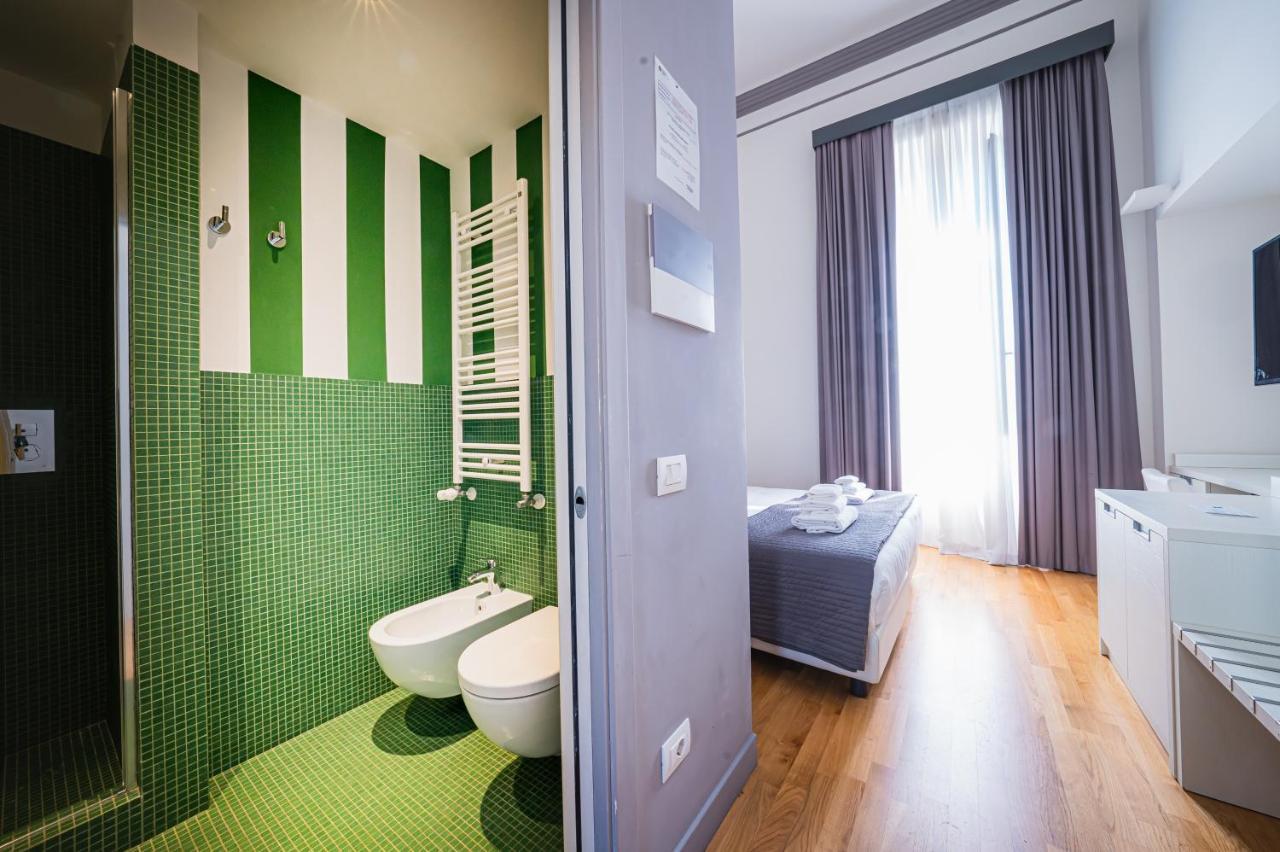 Capitals Luxury River Rome
