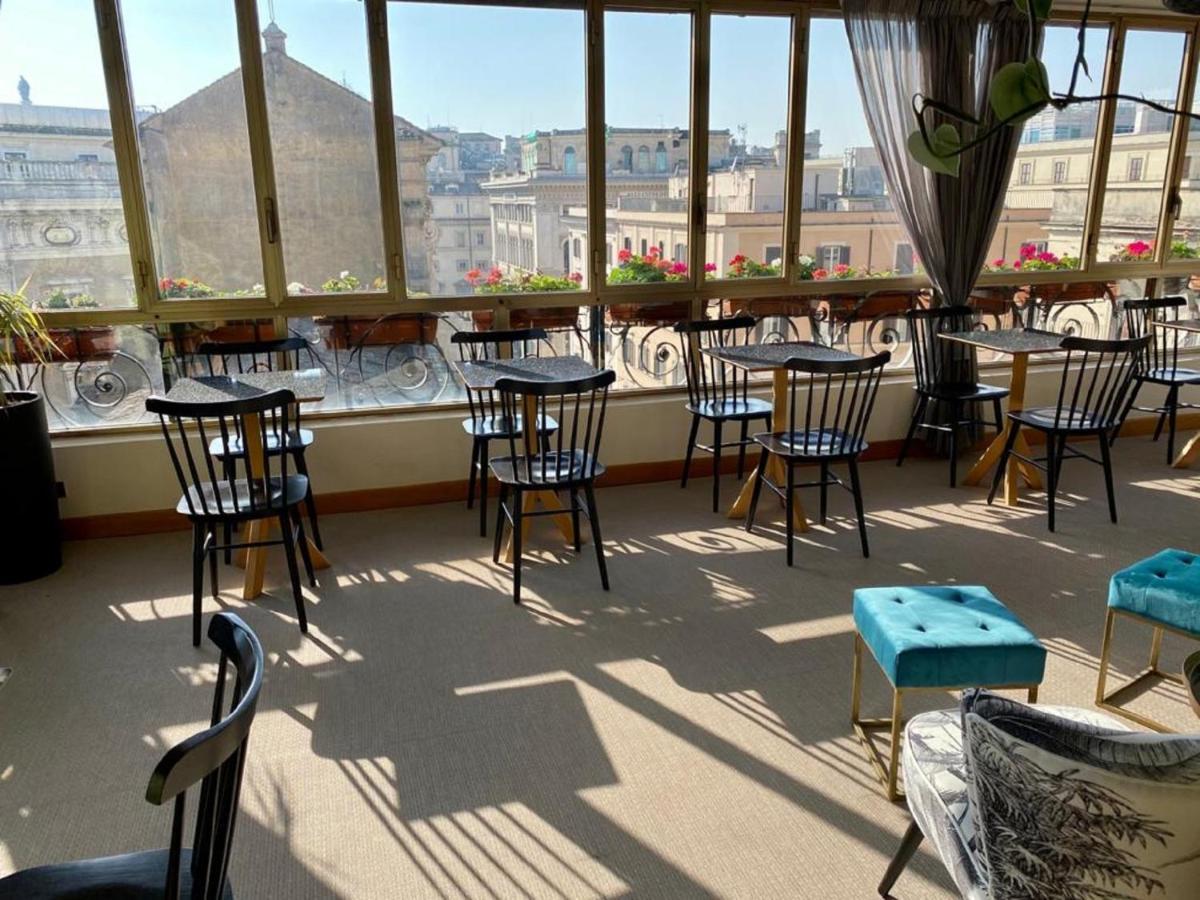 Tritone Hotel 3*