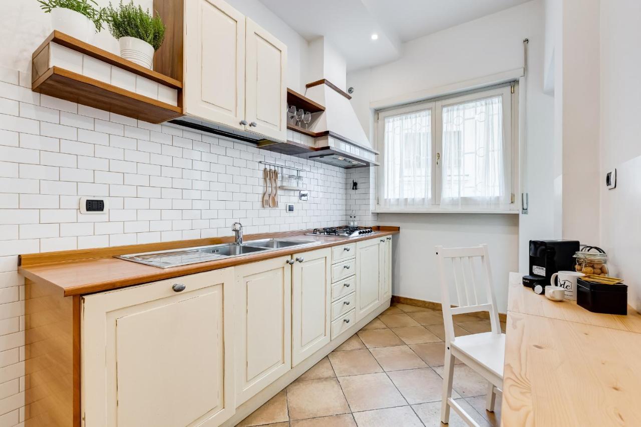 Appartamento Bmga L Incredible 3bdr With Balcony In Center