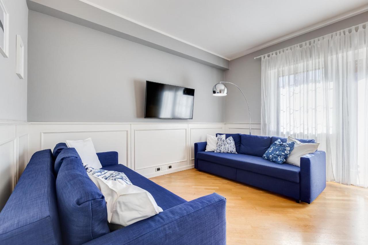 Bmga L Incredible 3bdr With Balcony In Center Apartment