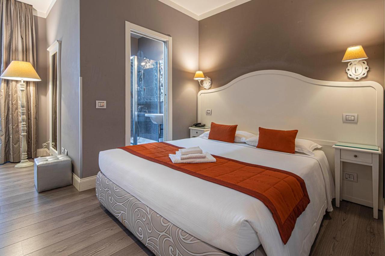 Bed & Breakfast Residenza Castrense 2*