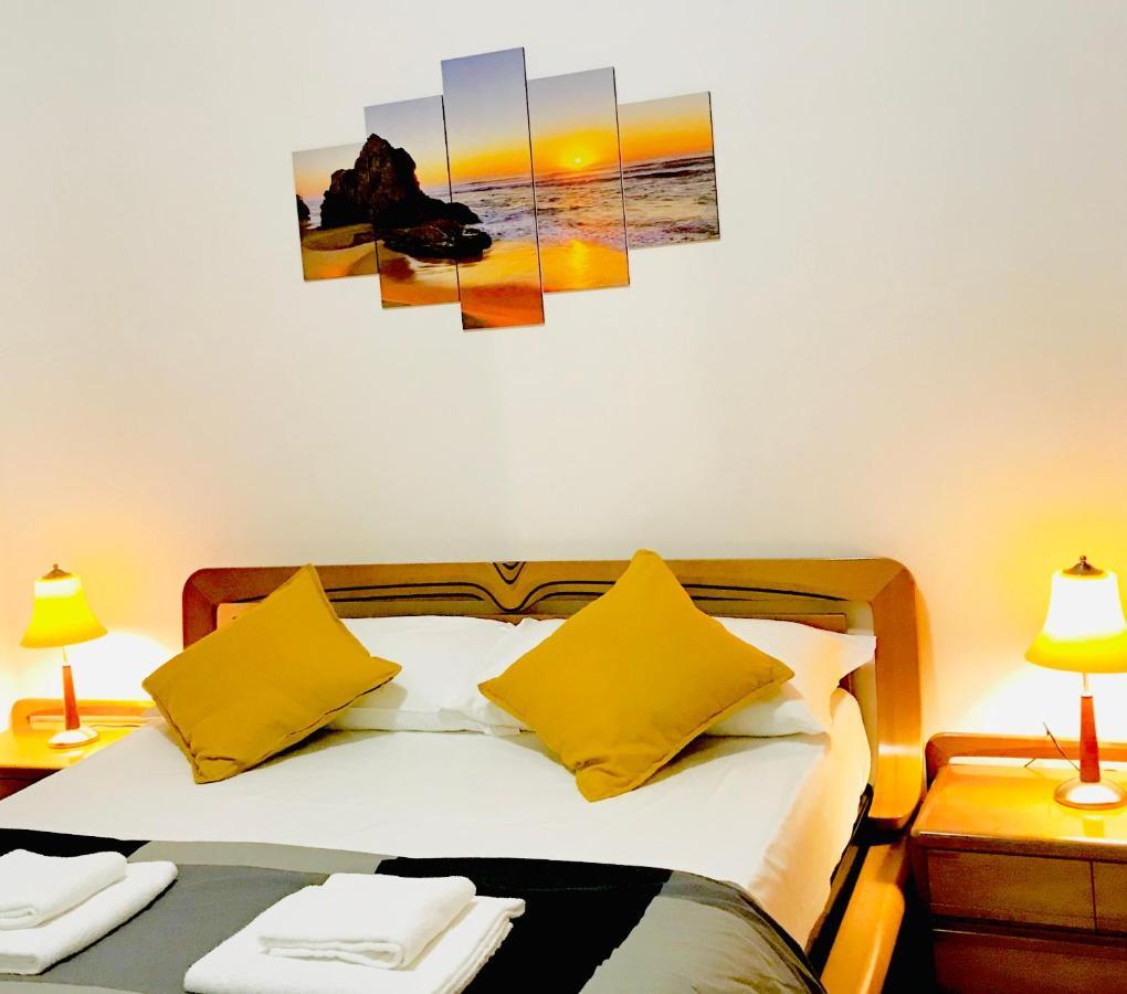 4 Bed Luxury Near Colosseum