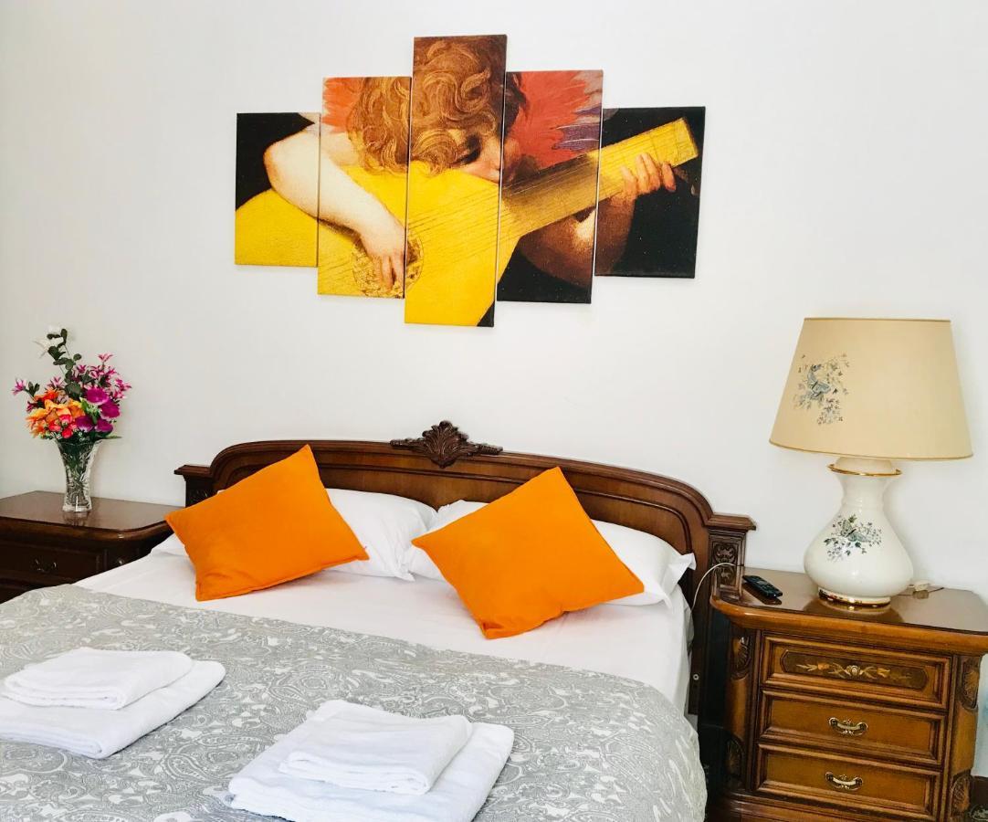 4 Bed Luxury Near Colosseum