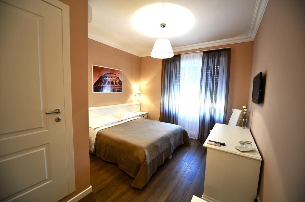 Rim Rooms Rome