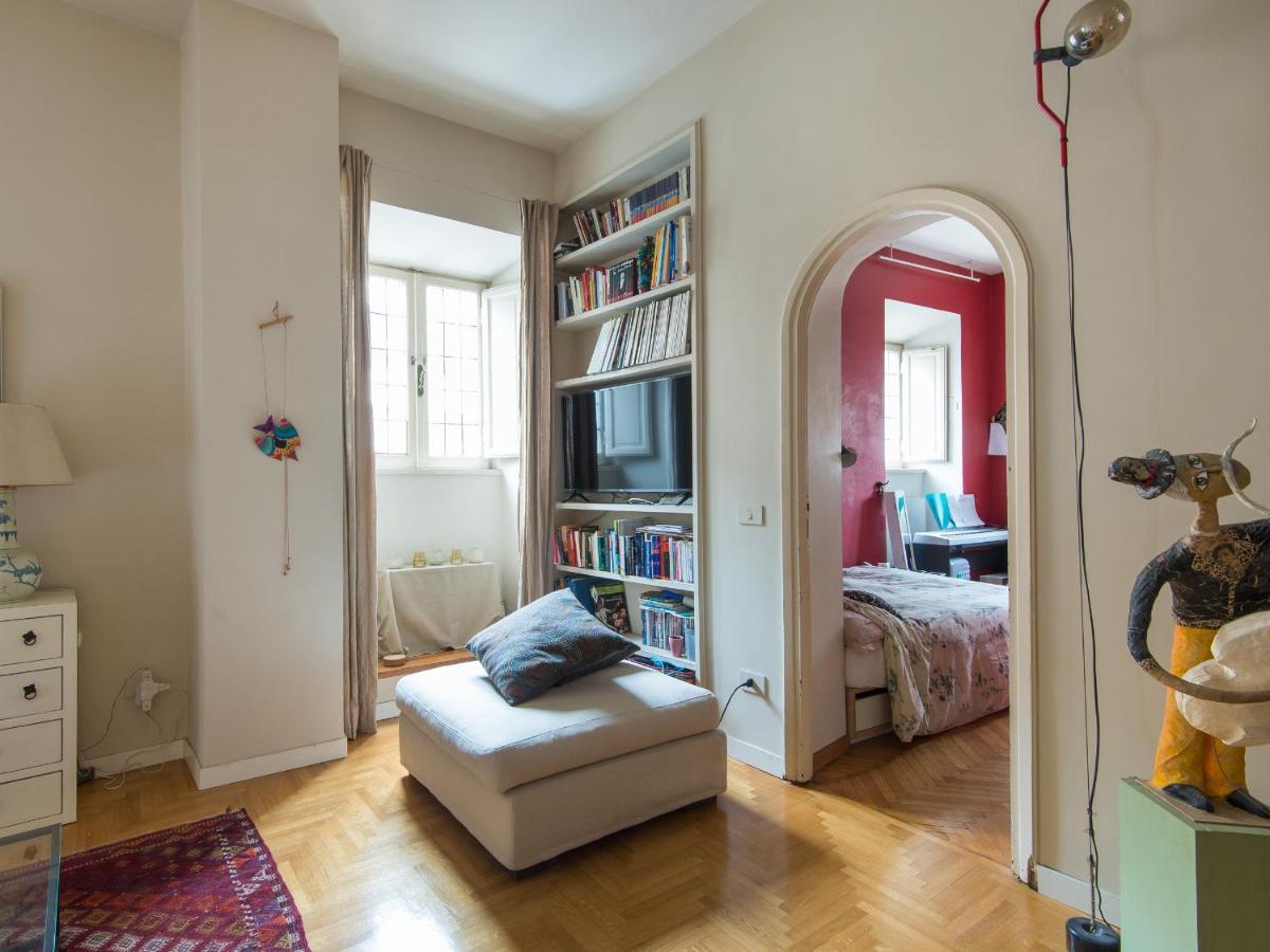 Coronari Enchanting Two Bedroom Apartment *