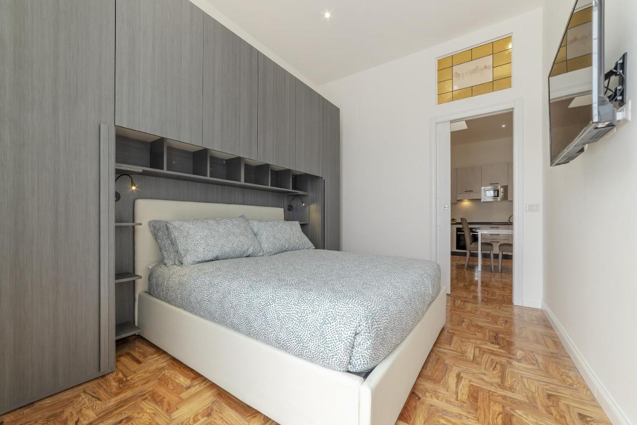 Apartment Rione Prati Elegant With Balcony
