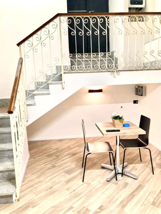 Pigneto Square Guest house *