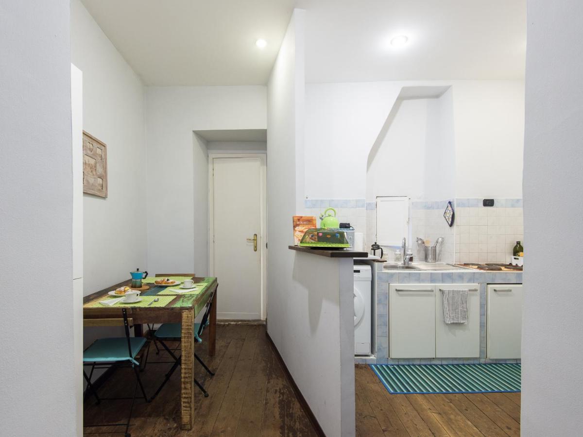 Apartment Muratte Facing Trevi's Fountain *
