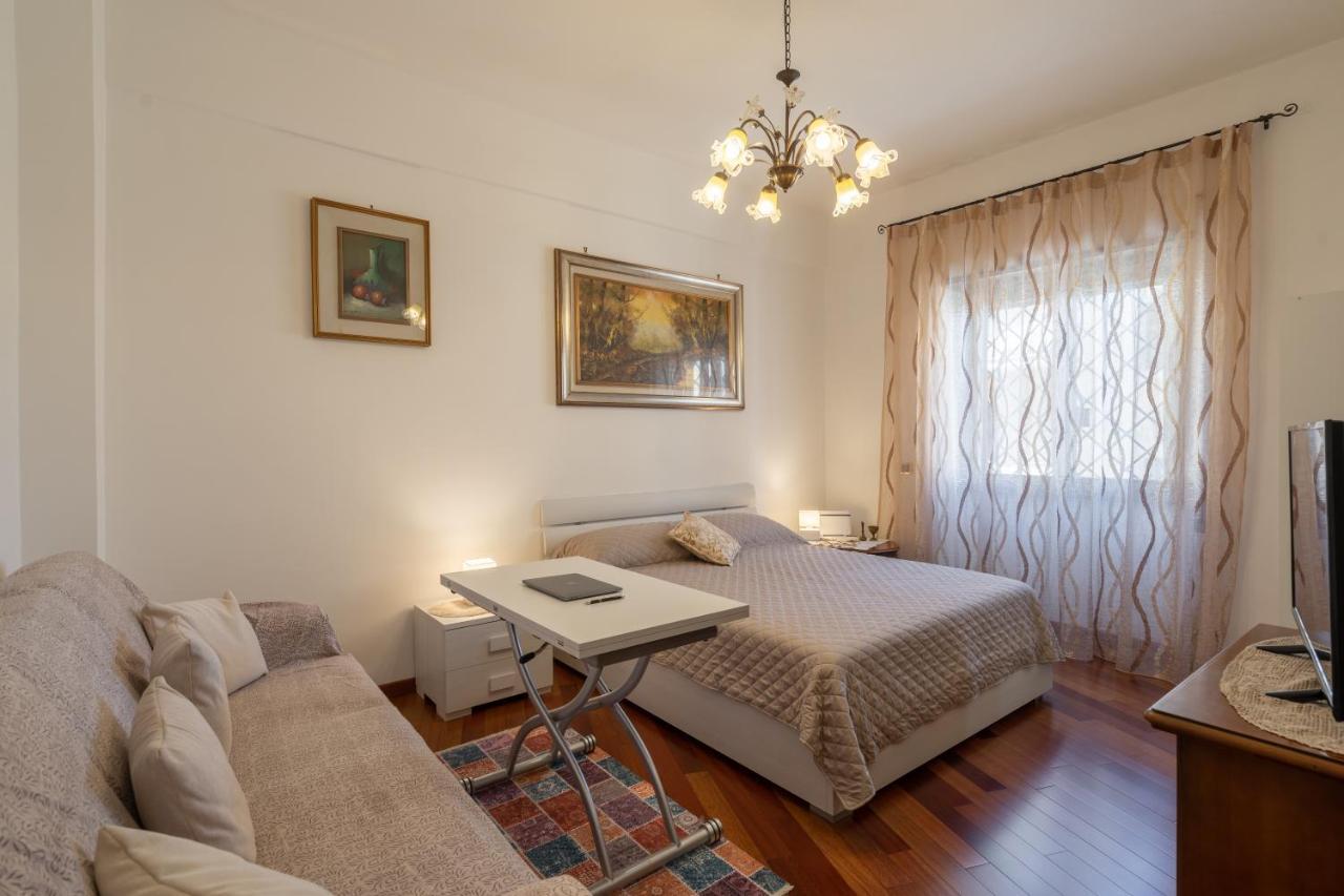 Delia Al Pigneto, Cute Fully Equipped Rome
