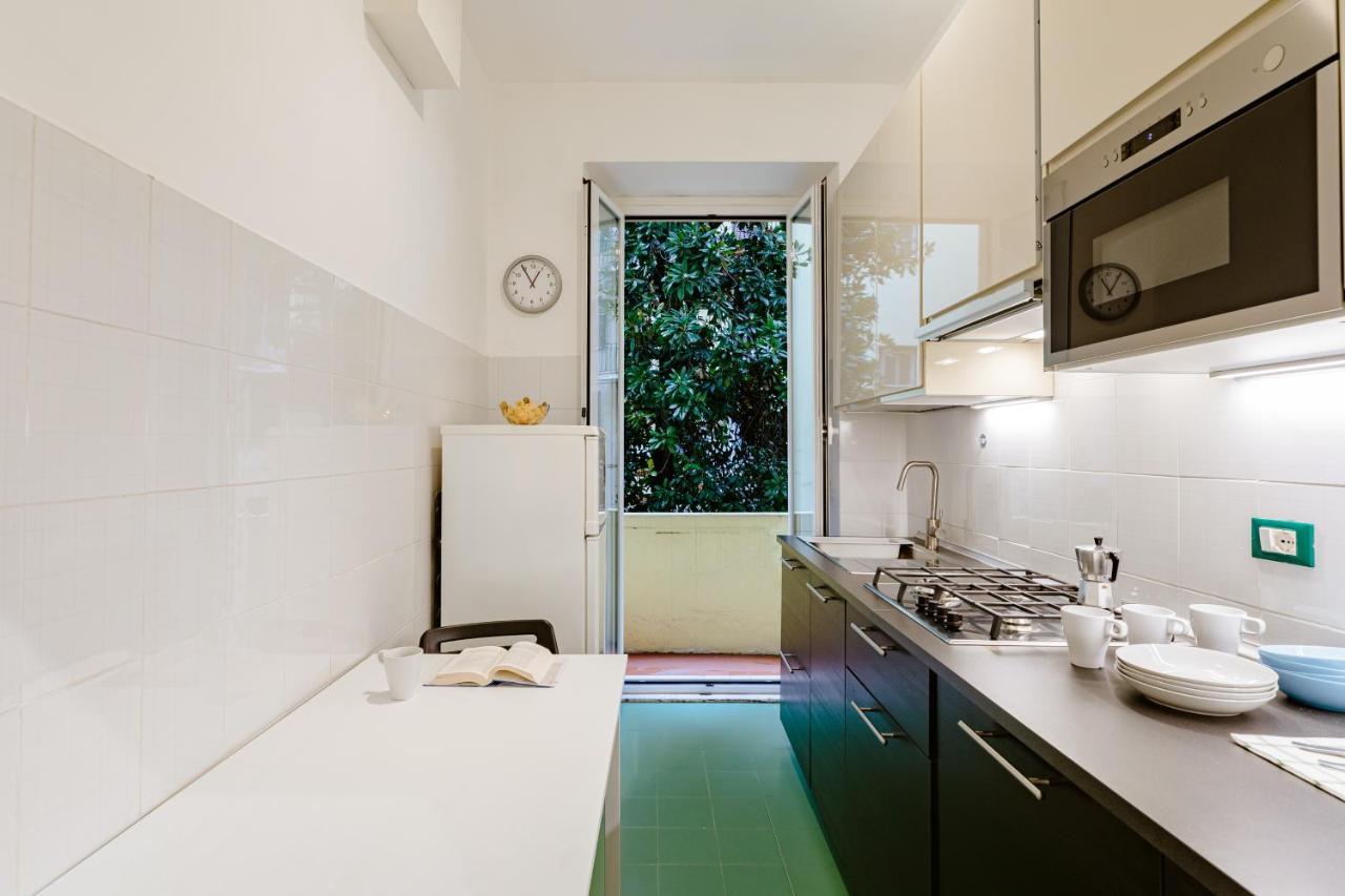 Appartamento Arezzo Apartment, Metro Bologna E Bus Per La Sapienza, 4 Persone, Wifi *