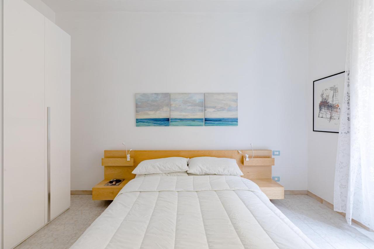 Arezzo Apartment, Metro Bologna E Bus Per La Sapienza, 4 Persone, Wifi Roma