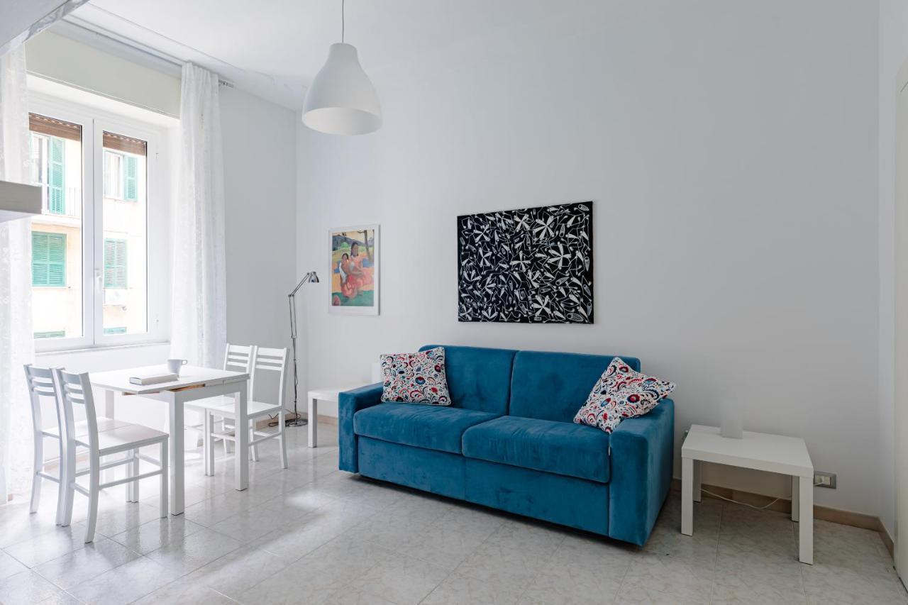 Arezzo Apartment, Metro Bologna E Bus Per La Sapienza, 4 Persone, Wifi Roma