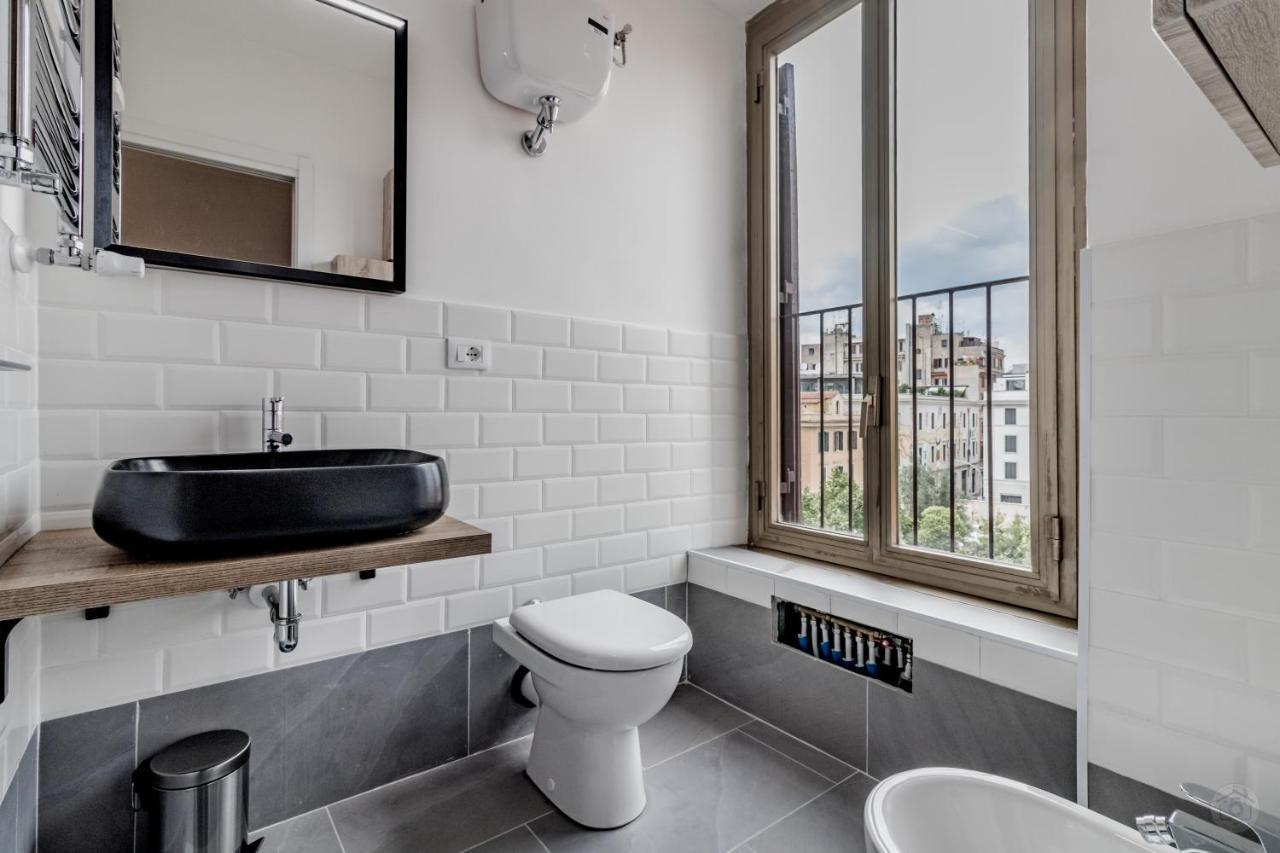 Affittacamere House Piramide Roma