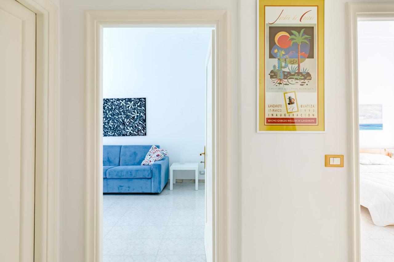 Arezzo Apartment, Metro Bologna E Bus Per La Sapienza, 4 Persone, Wifi Roma