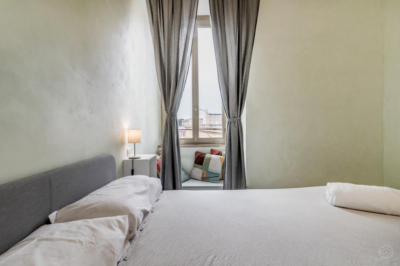 House Piramide Affittacamere Roma